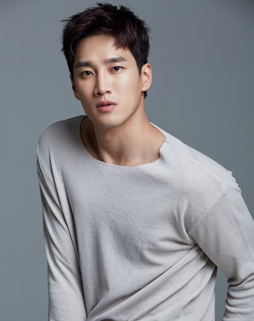 Ahn Bo-hyun's profile picture